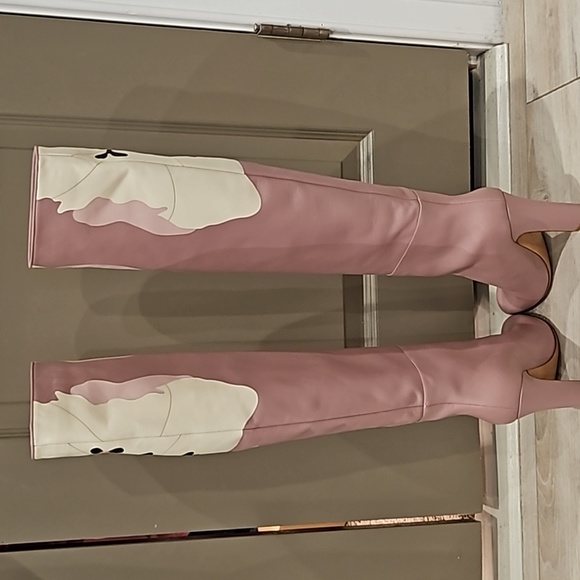 Womens Valentino Garavani boots - Picture 3 of 6